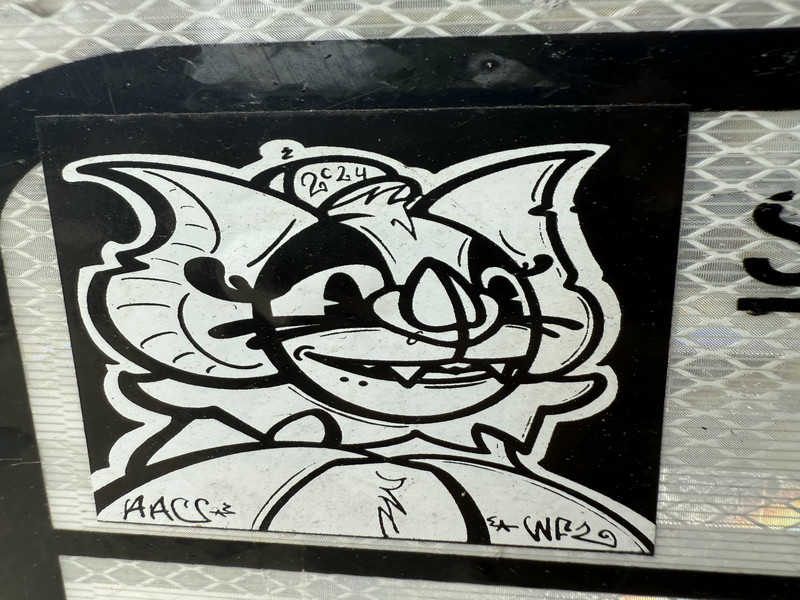Bat
