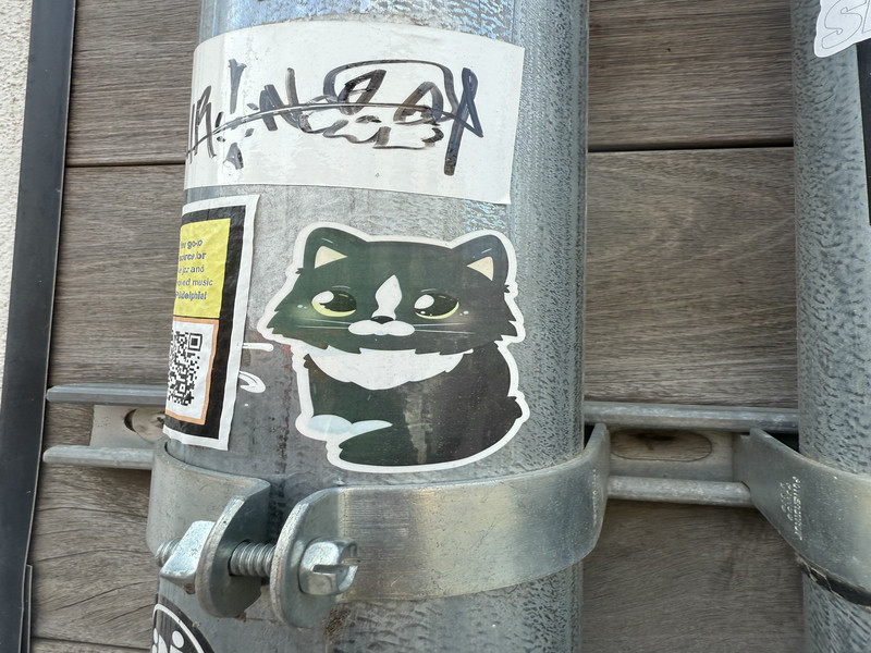 Mops