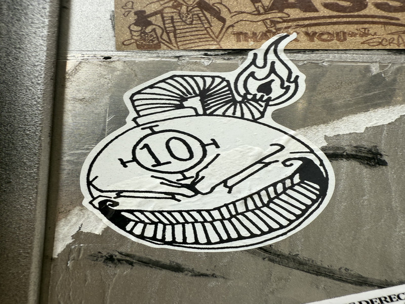 Bomb 10